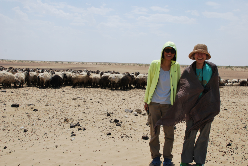 キジルクム砂漠にて